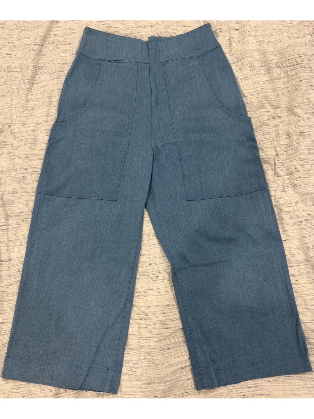 Meg by Meghan Kinney Wide Leg Crop Pants Blue M